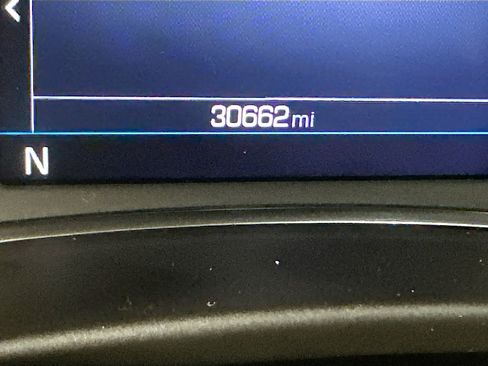 Used 2024 Chevrolet Equinox LT w/ LPO, Floor Liner Package image 19