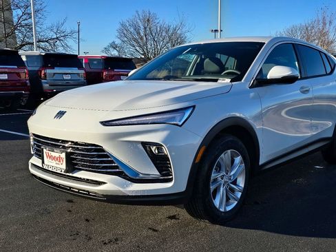 New 2026 Buick Envista Preferred image 12