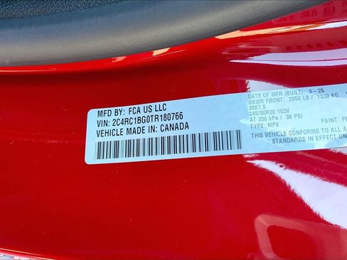 New 2026 Chrysler Pacifica Select w/ S Appearance Package image 12