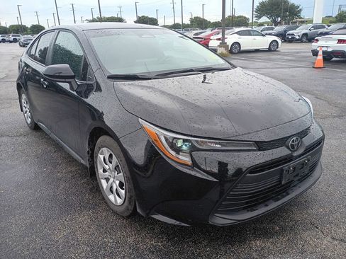 Certified 2024 Toyota Corolla LE FWD image 5