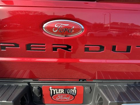 New 2026 Ford F250 Lariat w/ Lariat Premium Package AWD/4WD image 7