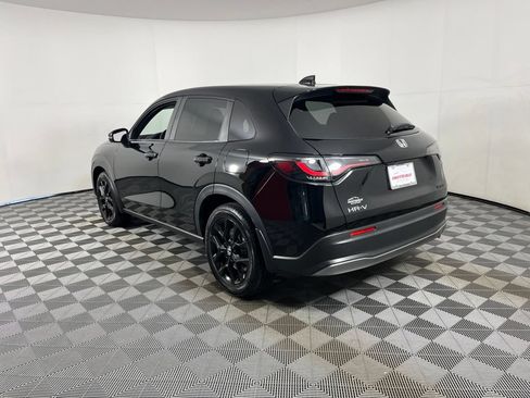 Certified 2024 Honda HR-V Sport image 3