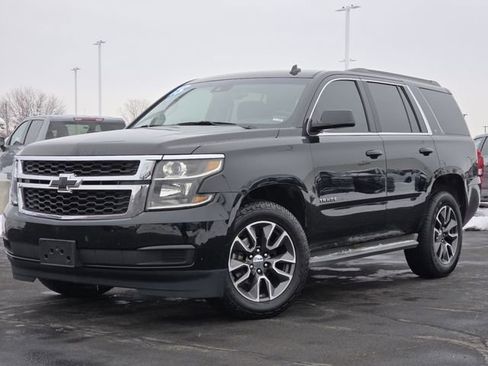 Used 2015 Chevrolet Tahoe LT image 2