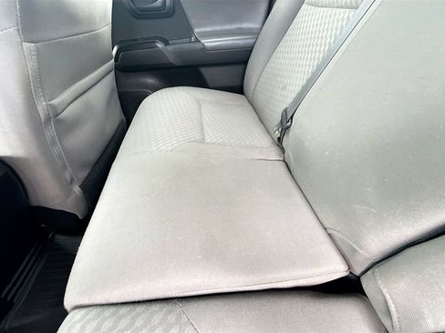 Used 2021 Toyota Tacoma SR AWD/4WD image 27