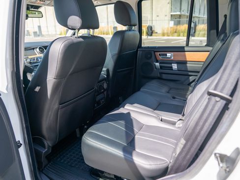 Used 2014 Land Rover LR4 HSE AWD/4WD image 23