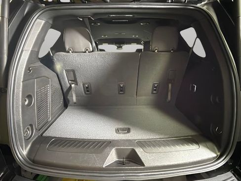 Certified 2023 Chevrolet Tahoe LT RWD image 30