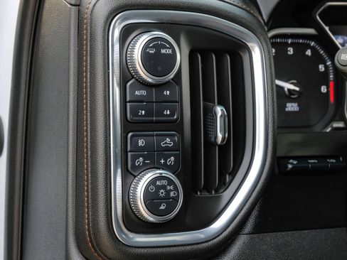 Used 2021 GMC Sierra 1500 AT4 w/ AT4 Value Package AWD/4WD image 29