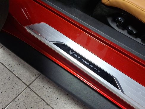 Used 2022 Chevrolet Corvette Stingray Premium Conv w/ Z51 Performance Package RWD image 29