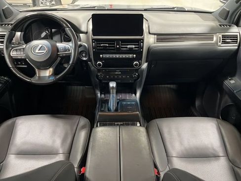 Used 2023 Lexus GX 460 Premium w/ Premium Plus Package image 16