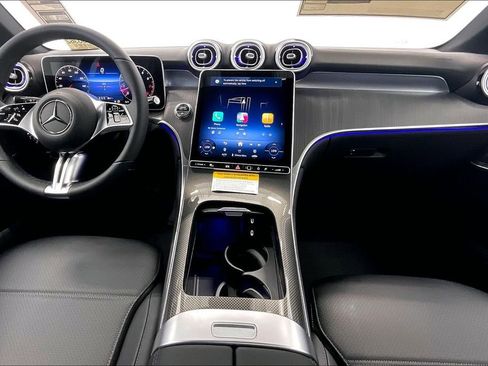 New 2026 Mercedes-Benz GLC 300 image 5