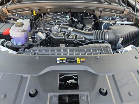 New 2025 Jeep Grand Cherokee Altitude RWD image 34