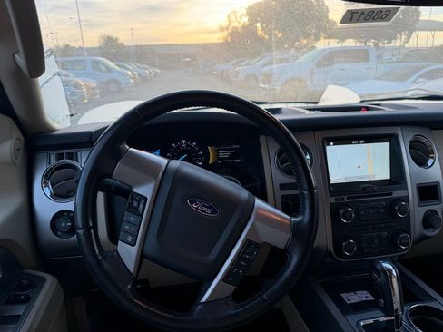 Used 2017 Ford Expedition EL Limited w/ Equipment Group 301A image 5