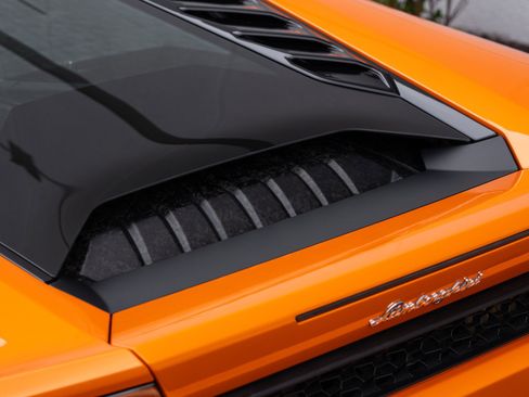Used 2016 Lamborghini Huracan LP 610-4 AWD/4WD image 33