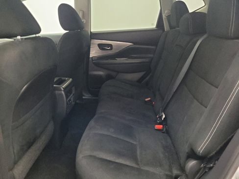 Used 2016 Nissan Murano SV image 18