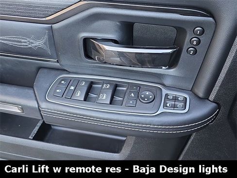 Used 2024 RAM 2500 Limited image 31