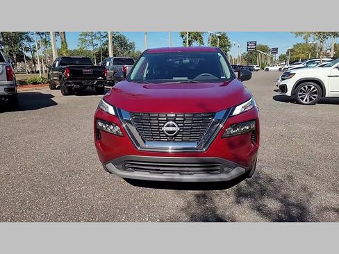 Used 2023 Nissan Rogue S image 28