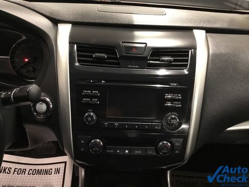 Used 2014 Nissan Altima 2.5 SV image 49