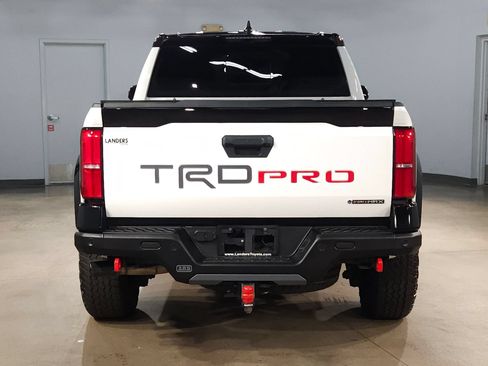Certified 2025 Toyota Tacoma TRD Pro AWD/4WD image 6