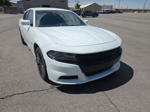 Used 2017 Dodge Charger R/T RWD image 1
