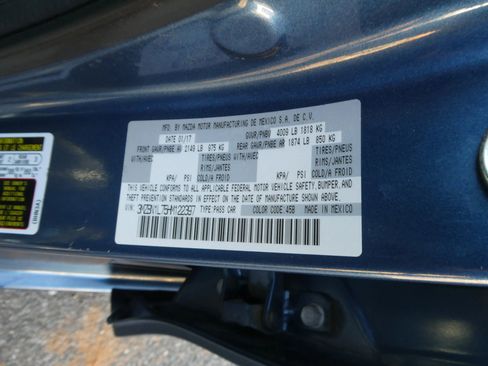 Used 2017 MAZDA MAZDA3 Touring image 10