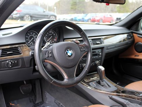 Used 2008 BMW 328i Convertible image 20