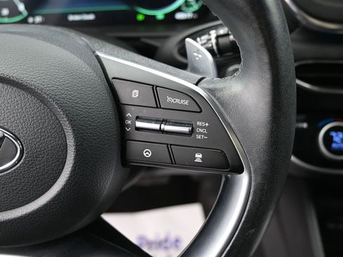 Used 2022 Hyundai Sonata Limited FWD image 21