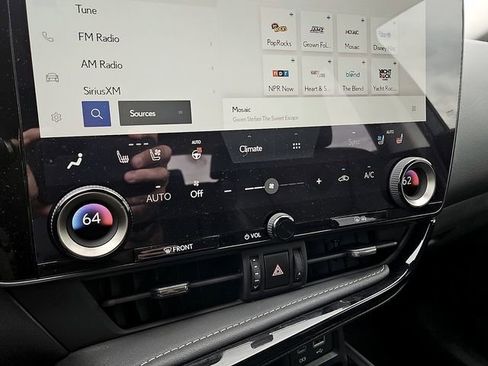 Used 2025 Lexus NX 350h AWD w/ Accessory Package (2T) image 17