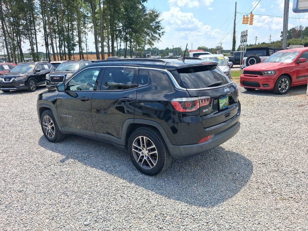 Used 2020 Jeep Compass Latitude w/ Popular Equipment Group FWD image 18