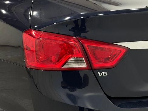 Used 2019 Chevrolet Impala LT image 31