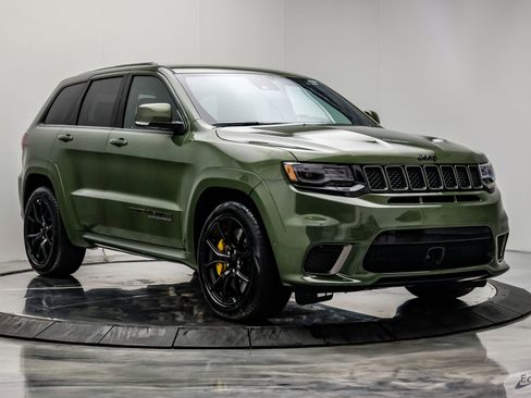 Used 2021 Jeep Grand Cherokee Trackhawk w/ Trailer Tow Group IV AWD/4WD image 28