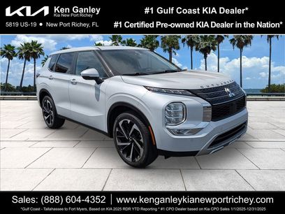 Used 2024 Mitsubishi Outlander SE