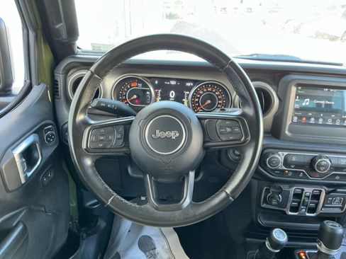 Used 2021 Jeep Wrangler Unlimited Sport AWD/4WD image 9