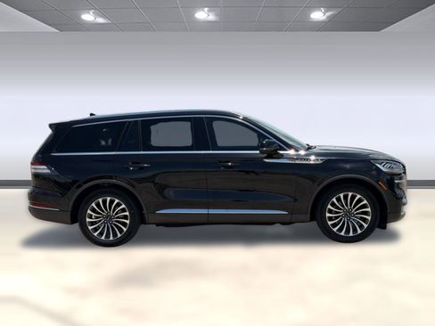 Used 2022 Lincoln Aviator Reserve w/ Elements Package Plus RWD image 8