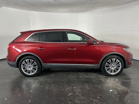 Used 2016 Lincoln MKX Reserve w/ Technology Package AWD/4WD image 9