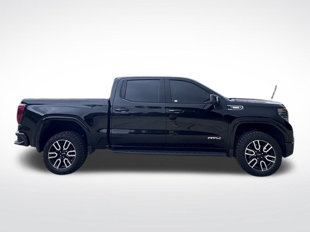 Used 2026 GMC Sierra 1500 AT4 w/ AT4 Premium Package AWD/4WD image 6