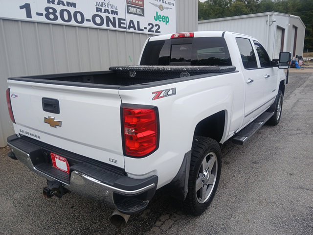 Used 2019 Chevrolet Silverado 2500 LTZ w/ Duramax Plus Package AWD/4WD image 3