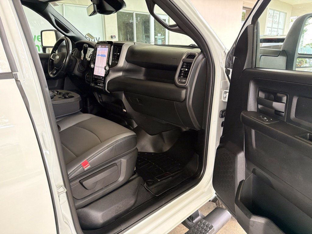 Used 2026 RAM 3500 Tradesman AWD/4WD image 29