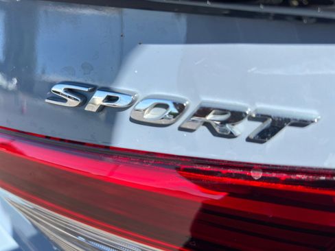 Used 2024 Honda Civic Sport image 26