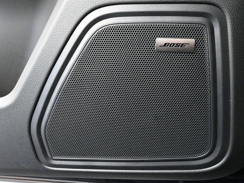 Used 2026 Porsche Macan image 17