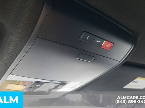 Used 2021 Volkswagen Atlas Cross Sport SE FWD image 15