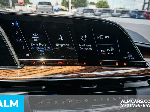 Used 2023 Cadillac Escalade Sport Platinum w/ LPO, ONYX Package AWD/4WD image 37