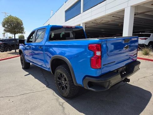 Used 2025 Chevrolet Silverado 1500 ZR2 w/ Technology Package AWD/4WD image 4