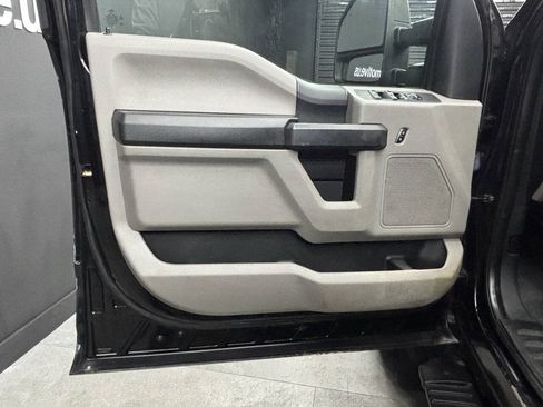 Used 2017 Ford F450 XL w/ Power Equipment Group AWD/4WD image 15