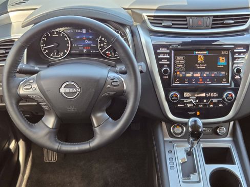 Used 2023 Nissan Murano SL w/ SL Moonroof Package FWD image 12