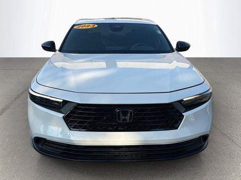 Used 2023 Honda Accord Sport image 9