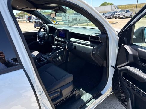 Used 2024 Toyota Tacoma SR RWD image 10