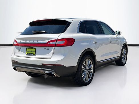 Used 2016 Lincoln MKX Reserve w/ Climate Package AWD/4WD image 5