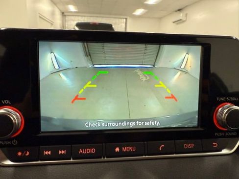 New 2025 Nissan Sentra S image 18