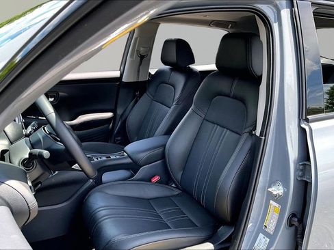 Used 2026 Honda HR-V EX-L image 17