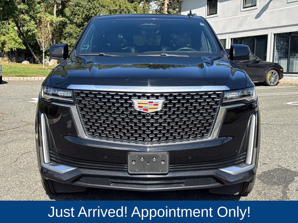 Used 2022 Cadillac Escalade ESV Premium Luxury AWD/4WD image 2